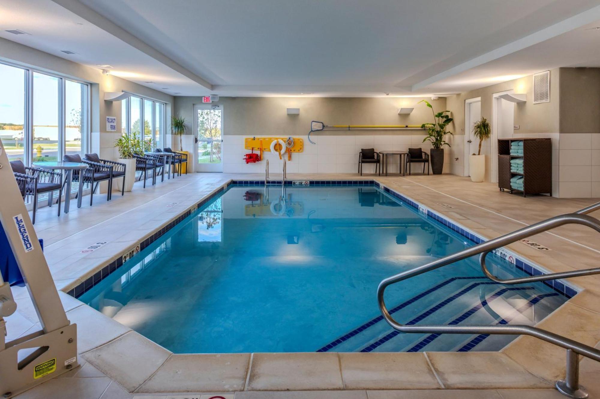 Towneplace Suites By Marriott Chesterfield المظهر الخارجي الصورة